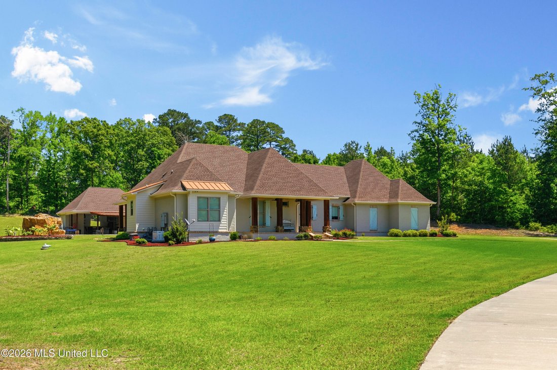 House in Brandon, Mississippi, United States 3 - 18179827