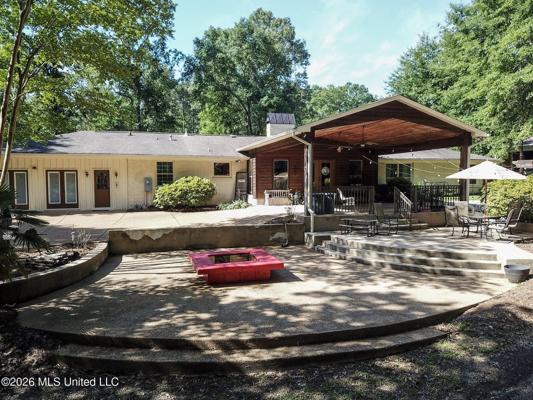 Casa a Brandon, Mississippi, Stati Uniti 2 - 18179184