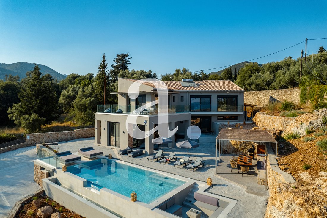 Villa in Porou, Ellomenos, Greece 2 - 18181591