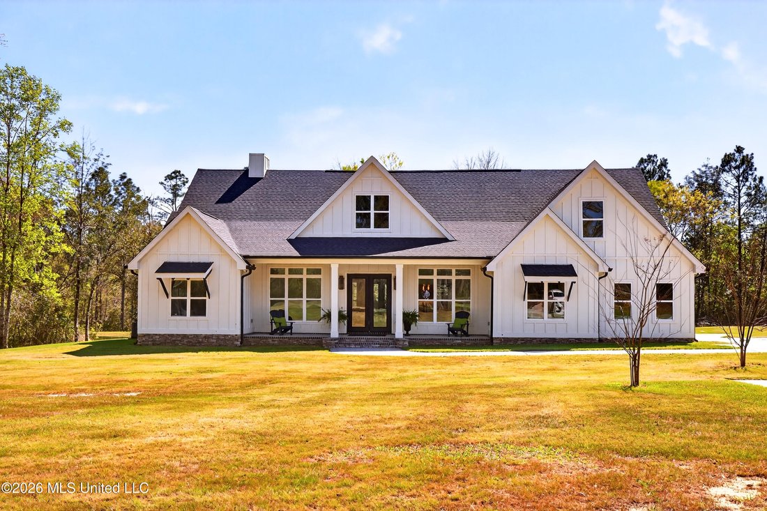 House in Saucier, Mississippi, United States 1 - 18179016