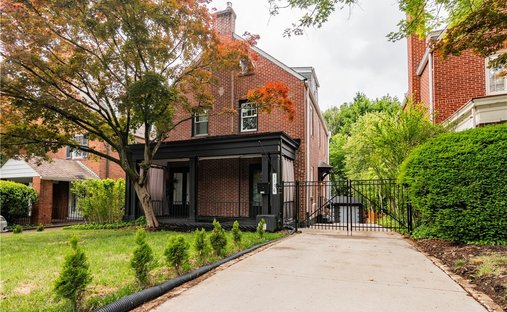 House in Pittsburgh, Pennsylvania, United States 1