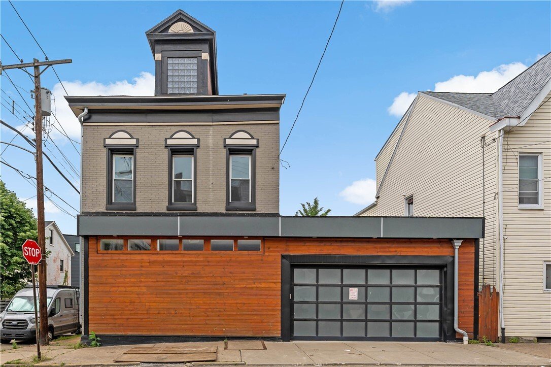 House in Pittsburgh, Pennsylvania, United States 1 - 18180343