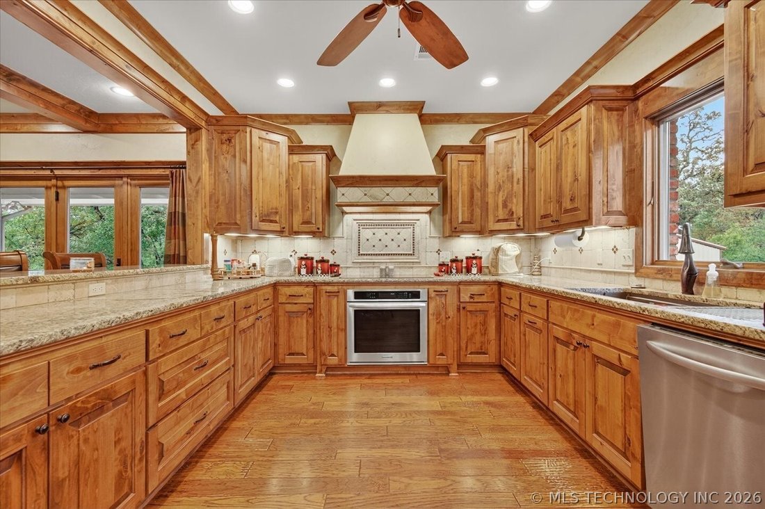 House in Bartlesville, Oklahoma, United States 4 - 18178315
