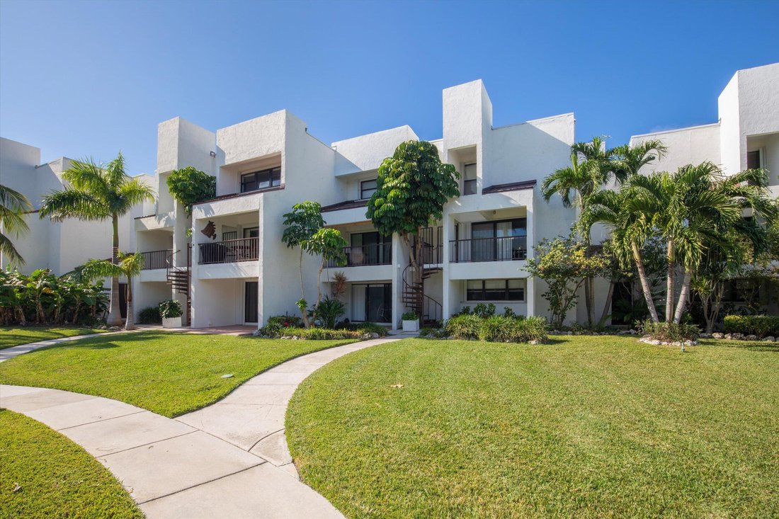Condo in Key Colony Beach, Florida, United States 2 - 18181380