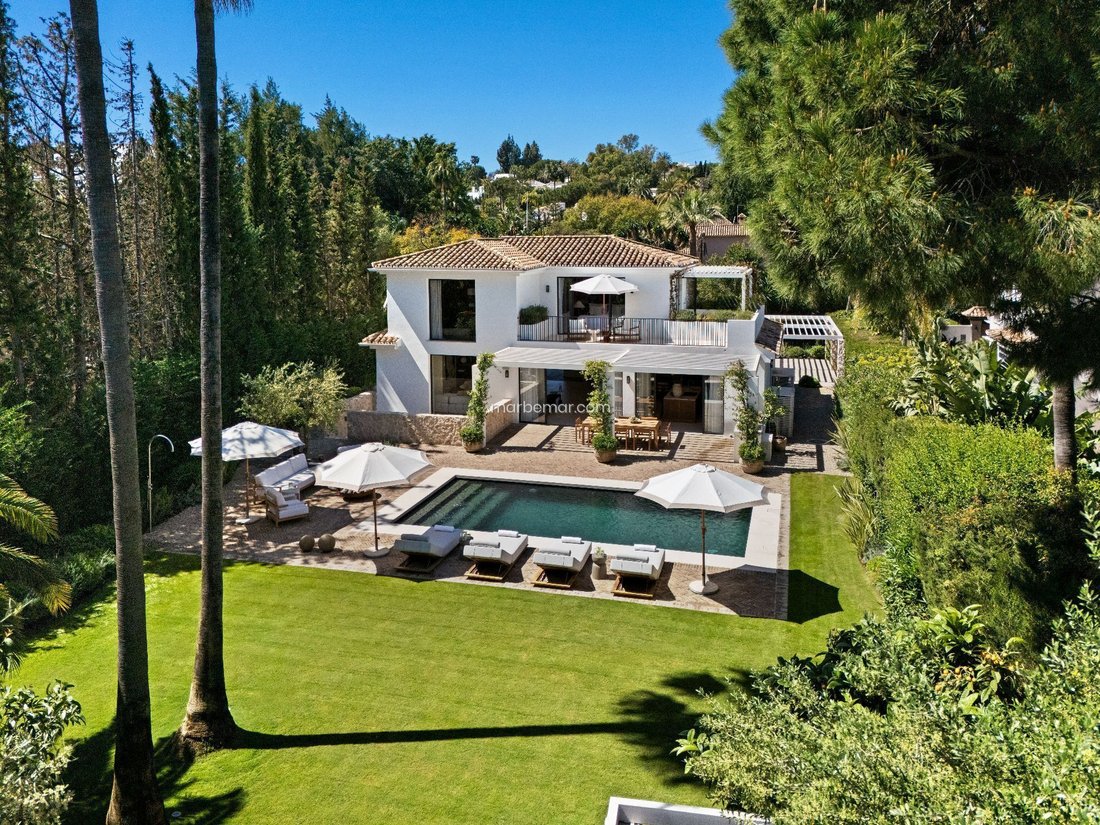 Villa in Nueva Andalucia, Marbella, Spain 1 - 18181474
