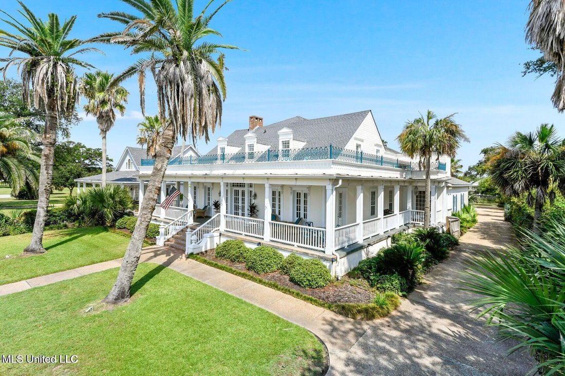 House in Pass Christian, Mississippi, United States 4 - 18179345