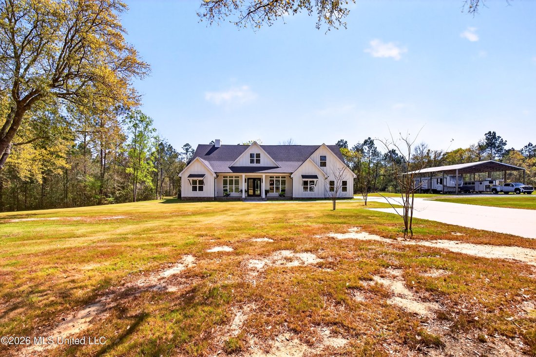 House in Saucier, Mississippi, United States 2 - 18179016