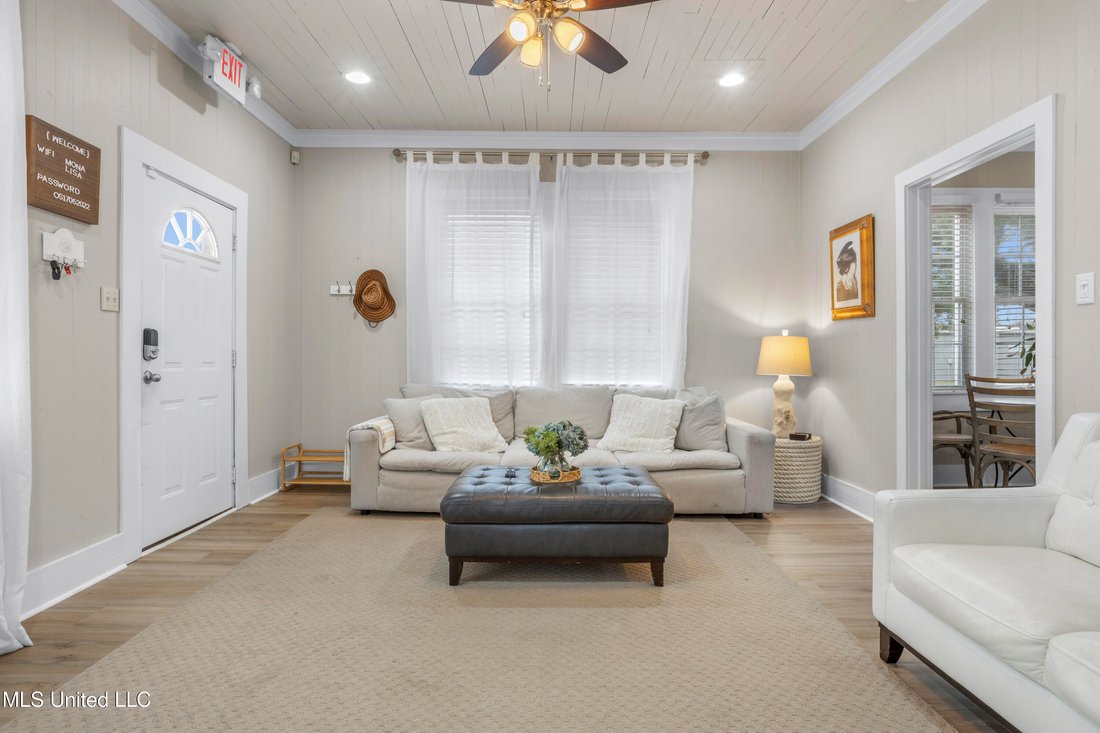 House in Ocean Springs, Mississippi, United States 4 - 18179039