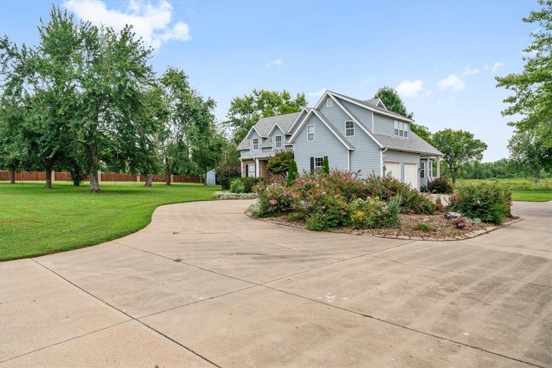 House in Rogers, Arkansas, United States 2 - 18179576