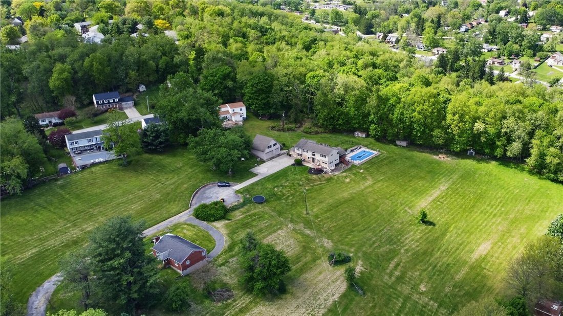 House in Bethel Park, Pennsylvania, United States 4 - 18180874