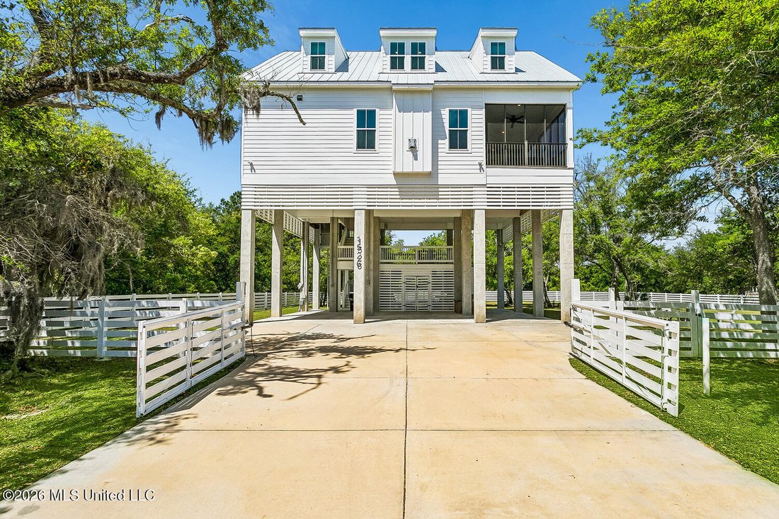 House in Bay St. Louis, Mississippi, United States 2 - 18179166