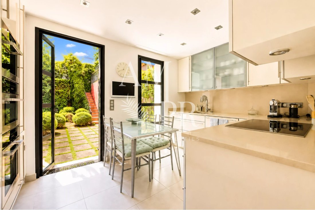 Villa in Cannes, Provence-Alpes-Côte d'Azur, France 5 - 17779916