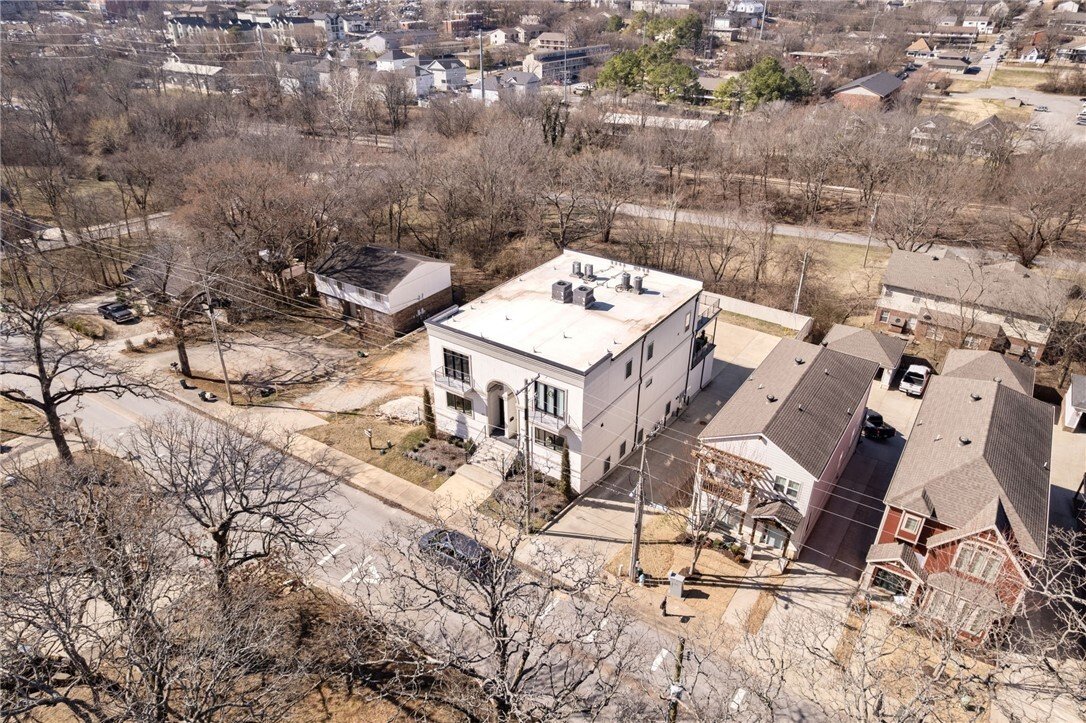 Townhouse in Fayetteville, Arkansas, United States 2 - 18180023
