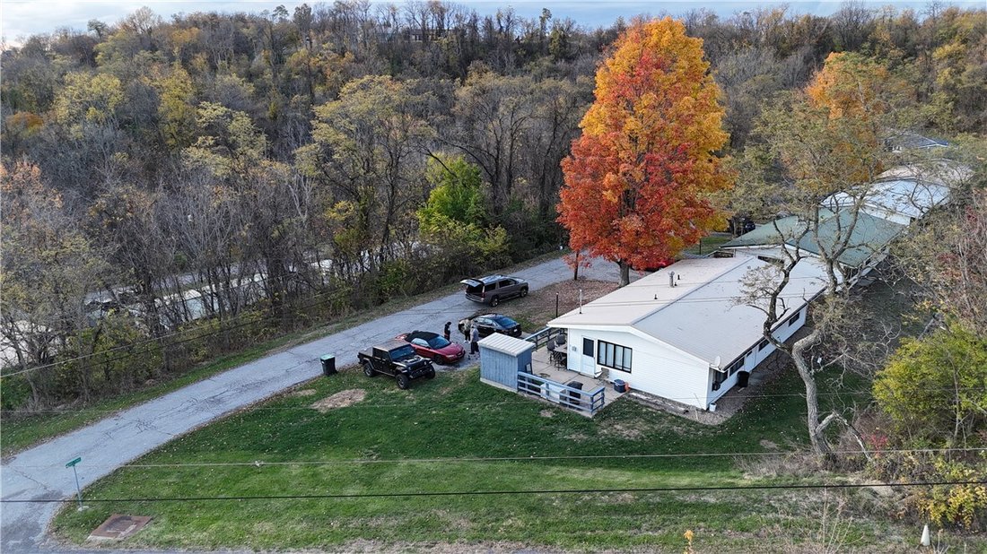 House in Finleyville, Pennsylvania, United States 3 - 18180451