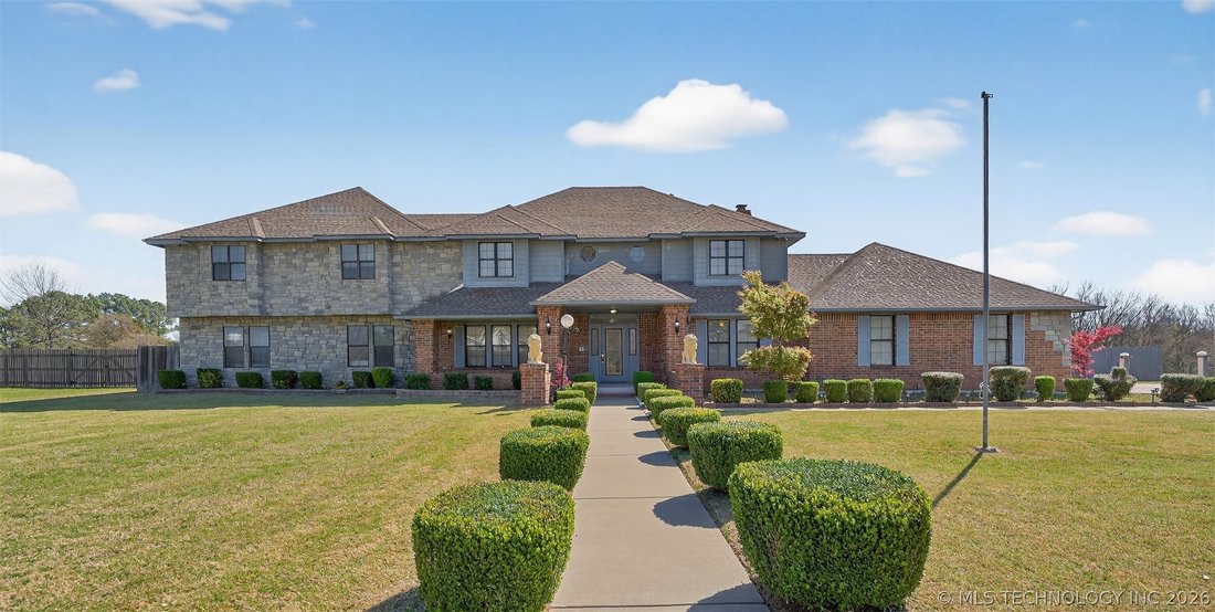 House in Claremore, Oklahoma, United States 1 - 18178357