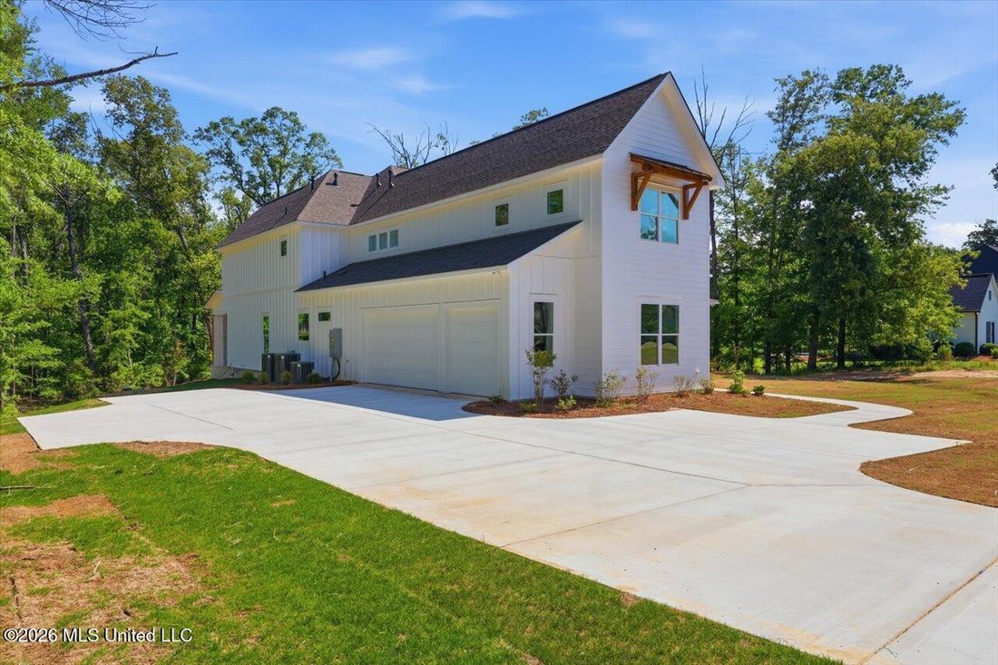 House in Clinton, Mississippi, United States 3 - 18179228