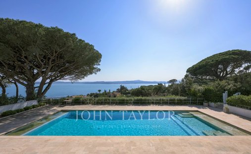 Estate in Nartelle-Noyer-Bellevue-bd des Sardinaux, Sainte-Maxime, France 1