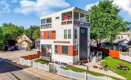 House in Indianapolis, Indiana, United States 1
