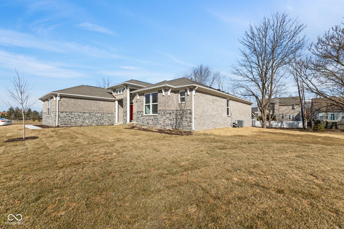 House in McCordsville, Indiana, United States 3 - 18178058