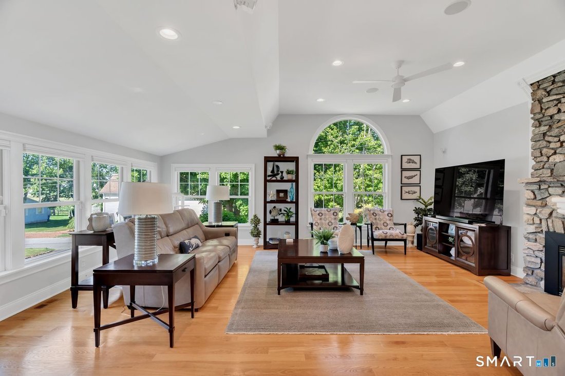 House in Old Saybrook, Connecticut, United States 5 - 18181238