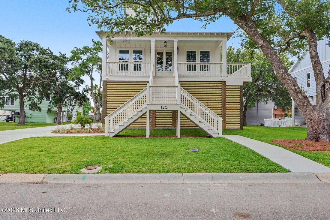 House in Pass Christian, Mississippi, United States 2 - 18178776