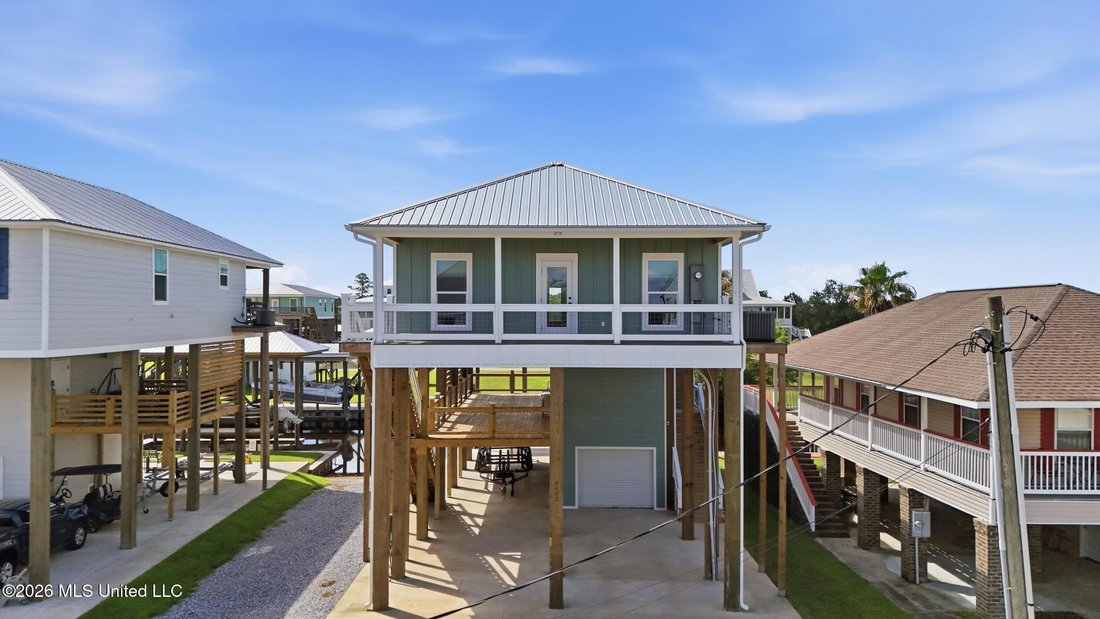 House in Bay St. Louis, Mississippi, United States 1 - 18178615