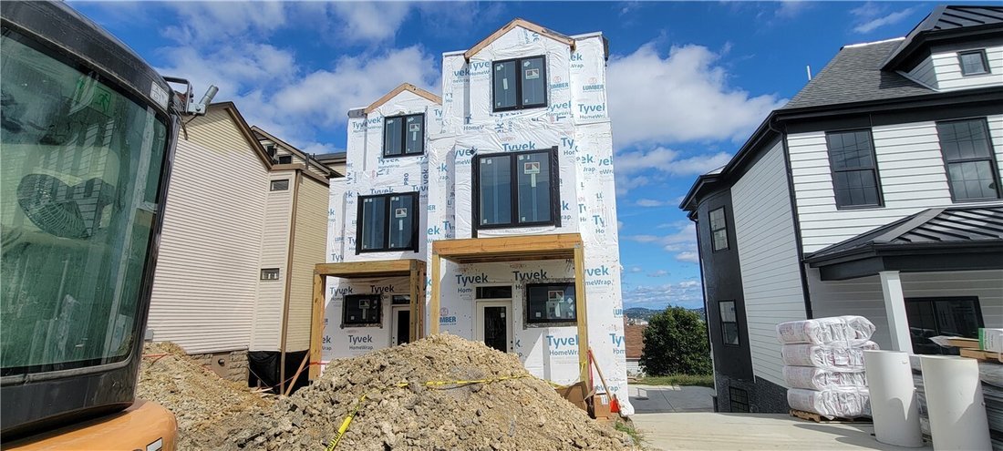 House in Pittsburgh, Pennsylvania, United States 5 - 18180319