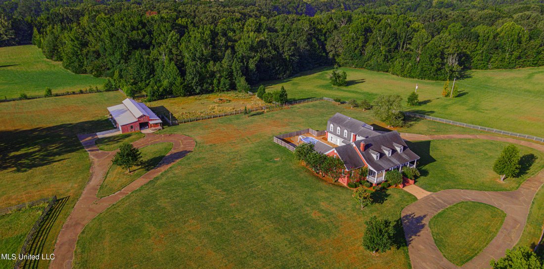 House in Flora, Mississippi, United States 2 - 18179106