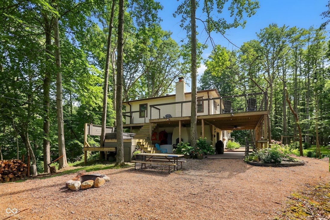 House in Trafalgar, Indiana, United States 4 - 18177222