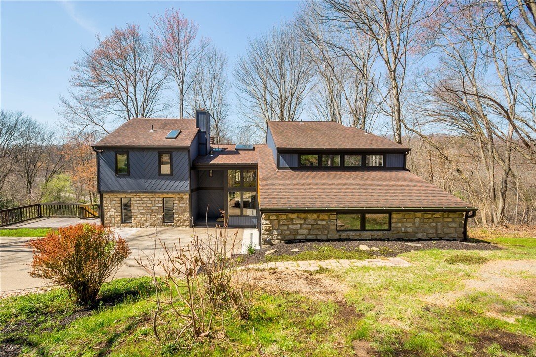 House in Franklin Park, Pennsylvania, United States 2 - 18180340