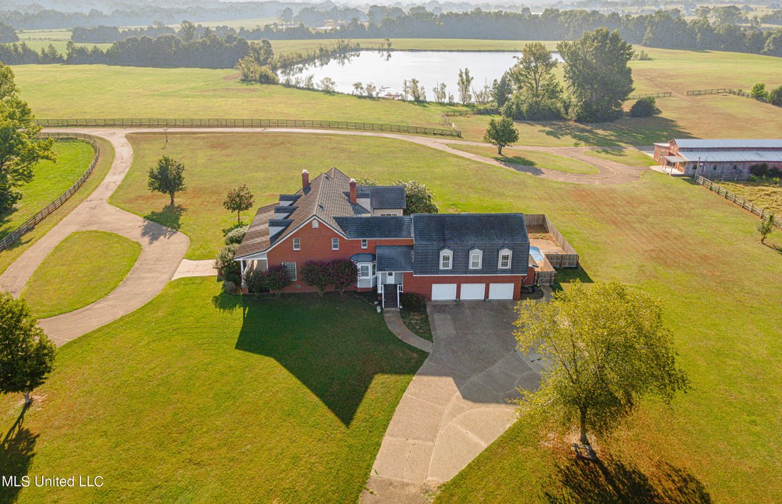 House in Flora, Mississippi, United States 5 - 18179106