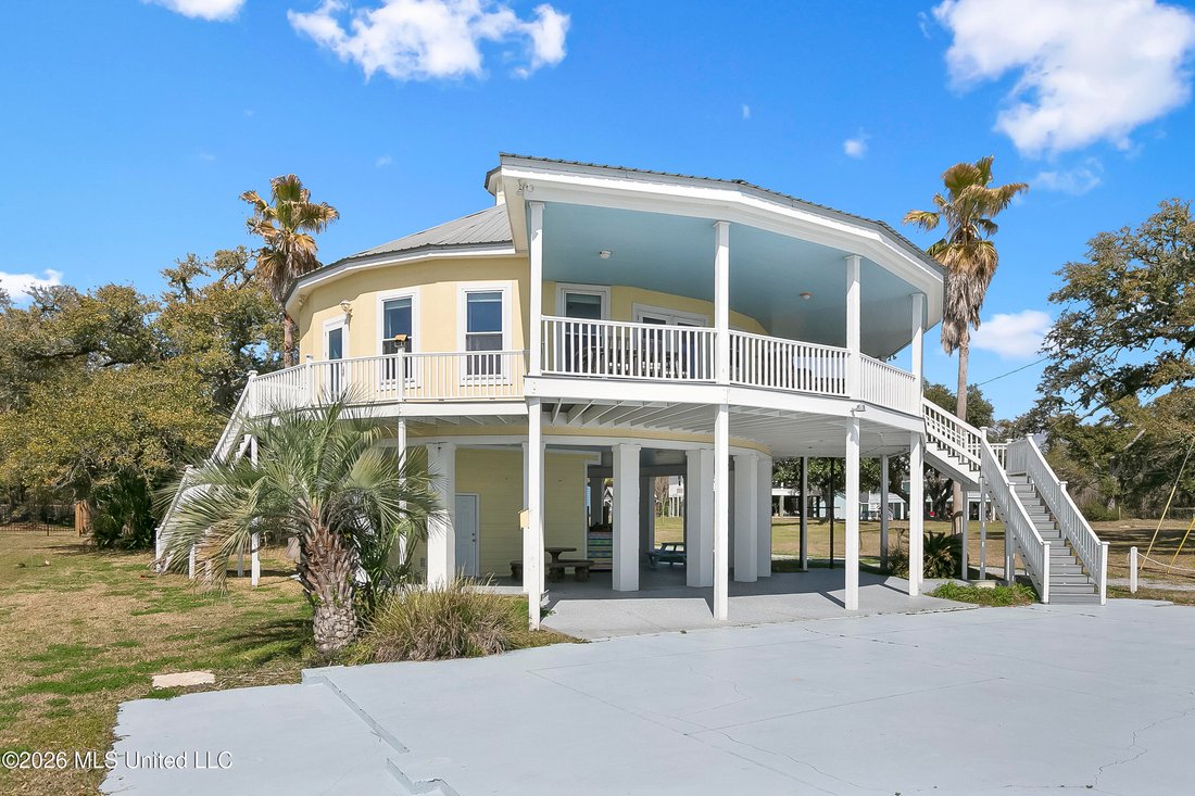House in Waveland, Mississippi, United States 5 - 18178868