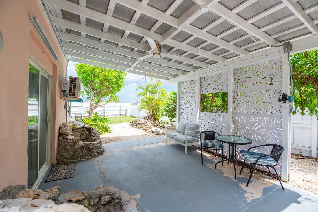 House in Big Pine Key, Florida, United States 2 - 18181390