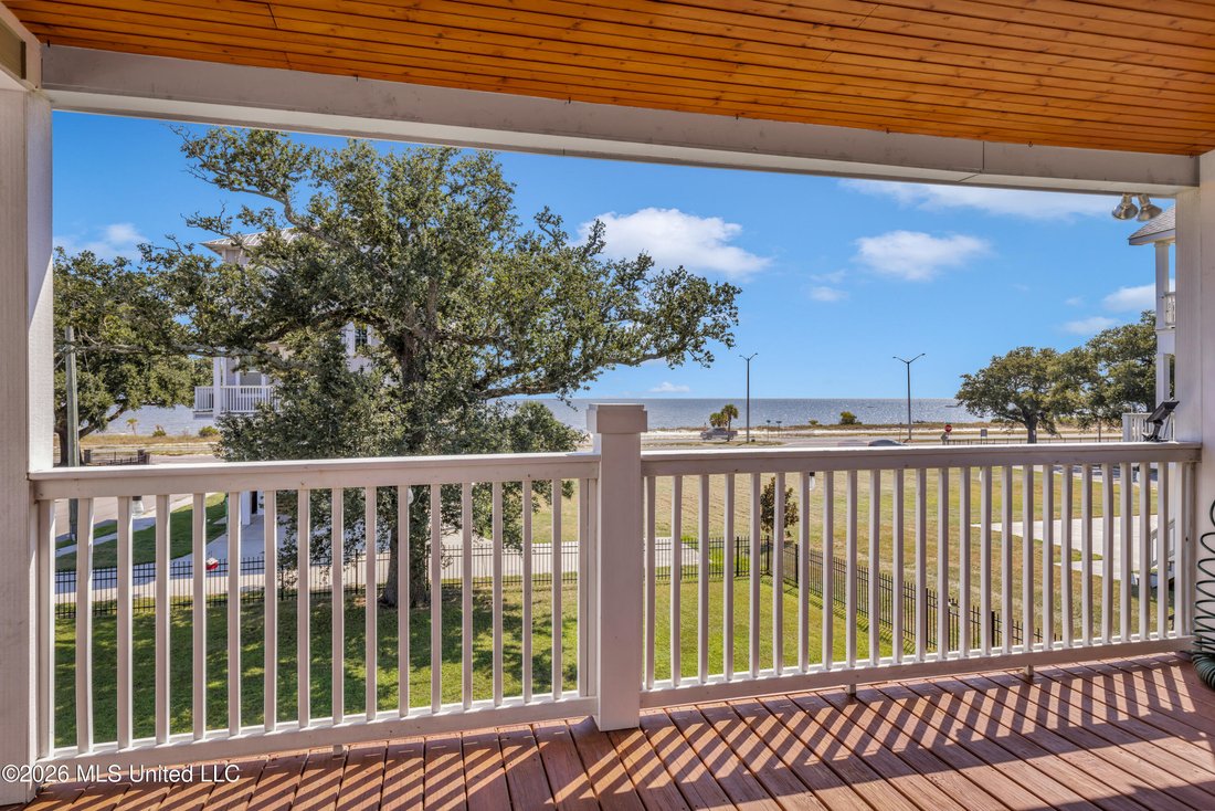 House in Biloxi, Mississippi, United States 4 - 18179168