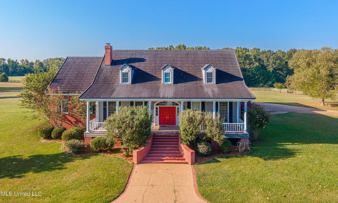 House in Flora, Mississippi, United States 1 - 18179106