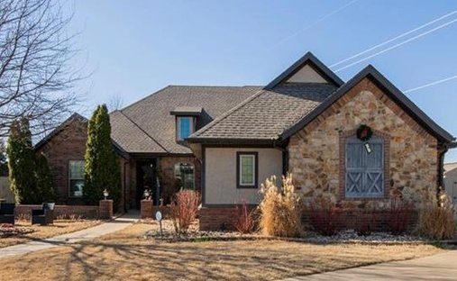 House in Cave Springs, Arkansas, United States 1