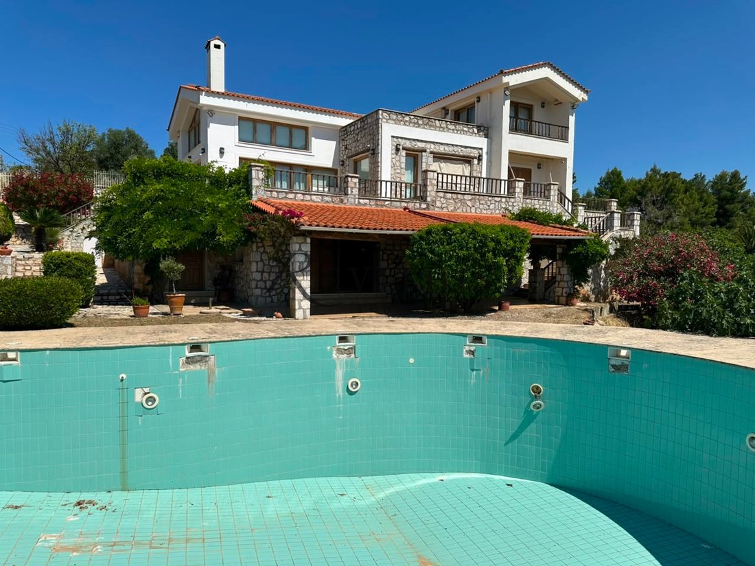 Villa in Oropos, Attica, Greece 2 - 18181491