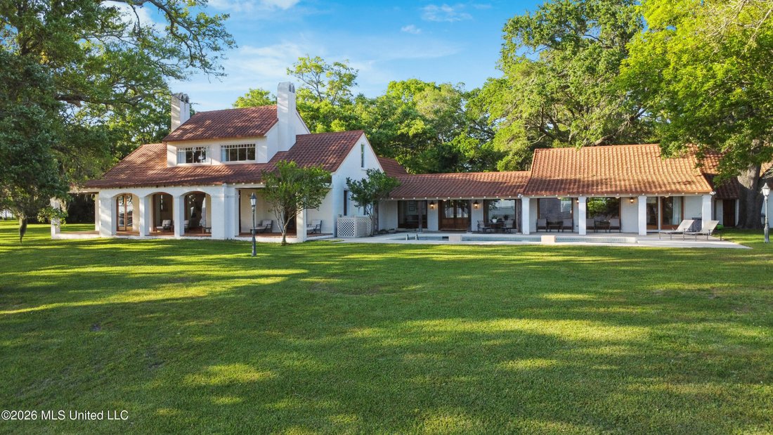 House in Ocean Springs, Mississippi, United States 3 - 18178872