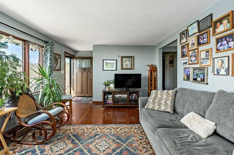 House in California, Pennsylvania, United States 5 - 18180656