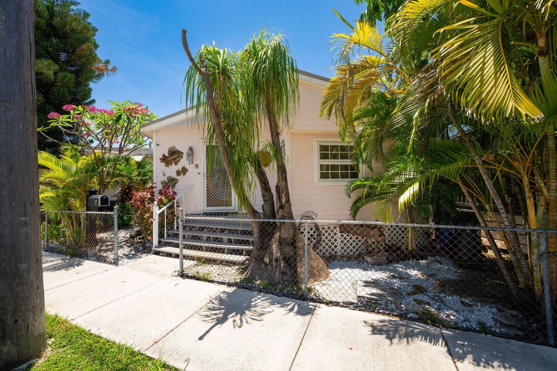 Key West, Florida, United States 1 - 18181288