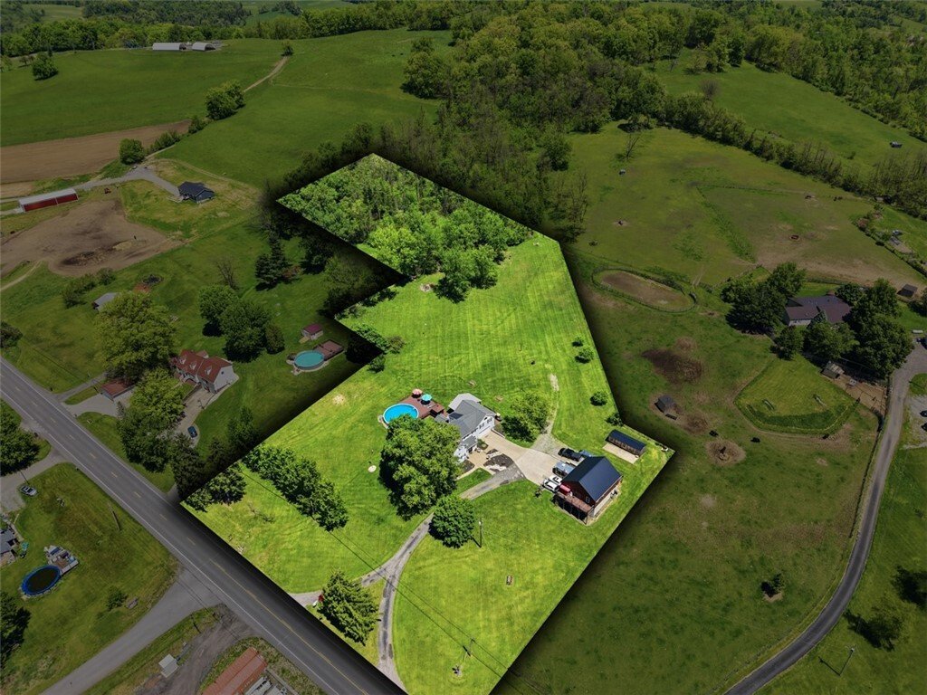 House in Hickory, Pennsylvania, United States 1 - 18180792
