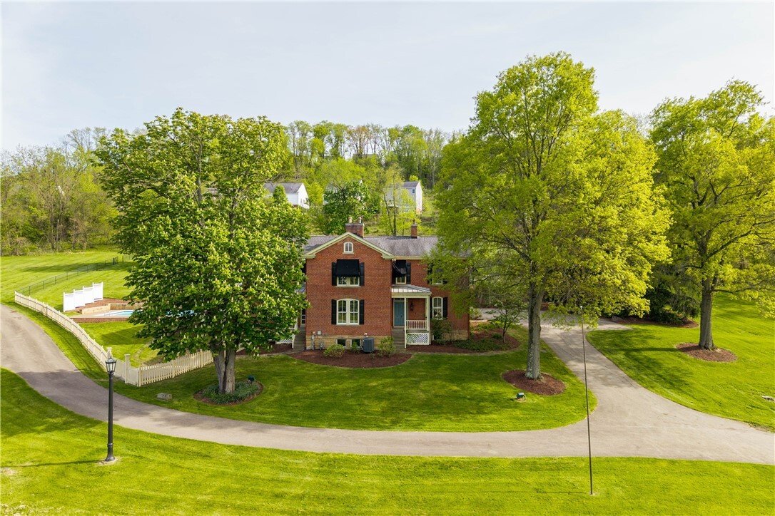 House in Canonsburg, Pennsylvania, United States 2 - 18180838