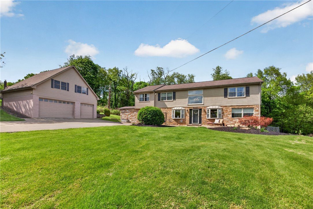 House in Bethel Park, Pennsylvania, United States 2 - 18180874
