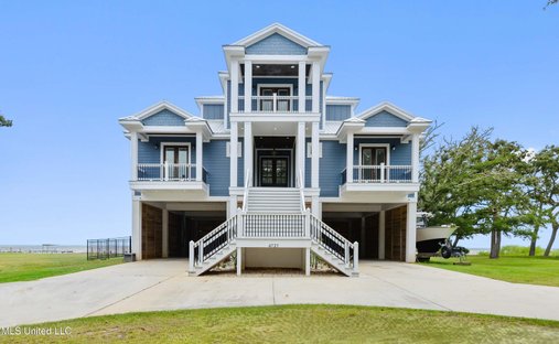 House in Ocean Springs, Mississippi, United States 1