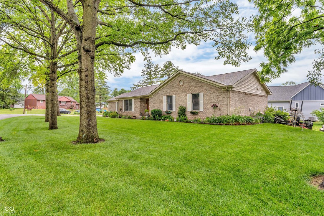 House in Coatesville, Indiana, United States 4 - 18177844