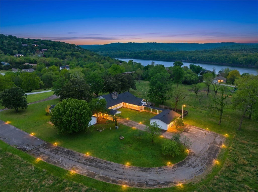 House in Eureka Springs, Arkansas, United States 1 - 18179649