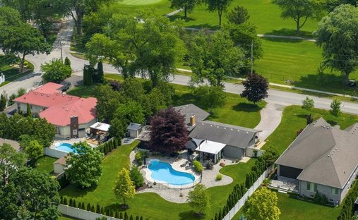 House in Tecumseh, Ontario, Canada 1
