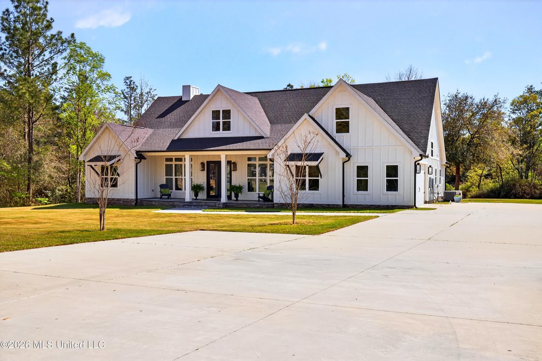House in Saucier, Mississippi, United States 5 - 18179016