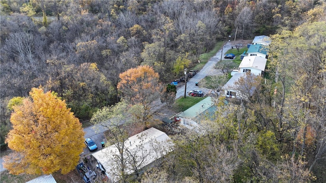 House in Finleyville, Pennsylvania, United States 5 - 18180451