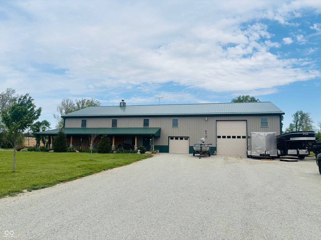House in Connersville, Indiana, United States 2 - 18177644